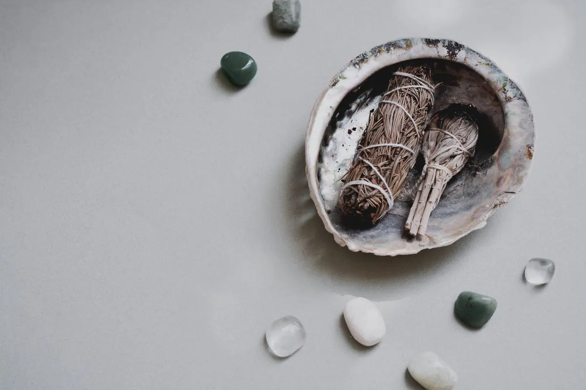 How to Cleanse and Recharge Your Crystal Jewellery: A Monthly Ritual