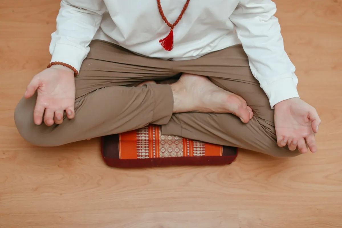 How to Create a Small Meditation Corner in a Rented UK Flat